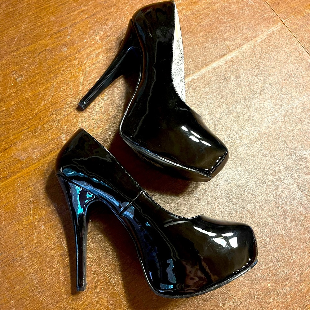 Pleaser black patent platform heels, sz 13